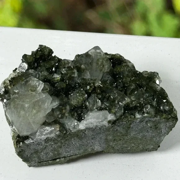 AAA Quality Fairy 🧚 Forest 🌳 Epidote & Quartz 🇹🇷 Raw Mineral Druzy Epidote - Picture 9 of 9